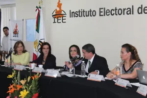 El IEE realiza el Coloquio Reflexiones y Perspectivas a 60 Años del Voto Femenino en México