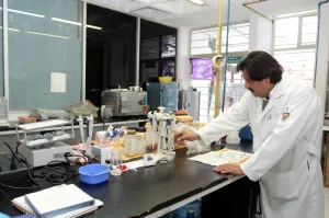 En BUAP se estudian nuevos tratamientos contra el Parkinson