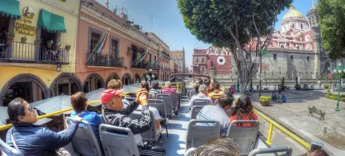 Presumen daño a La Catedral provocado por turibuses