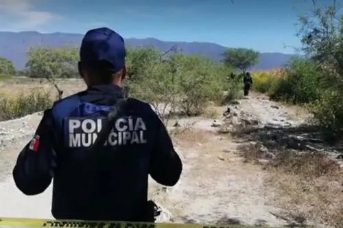 Encuentran cuerpo de mujer en avanzado estado de descomposición, en Altepexi