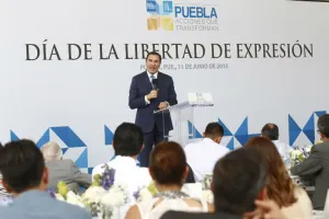 El proyecto sigue