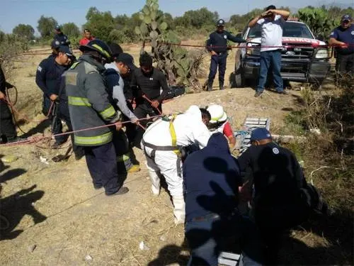 Encuentran otro cadáver desmembrado en pozo de Huixcolotla