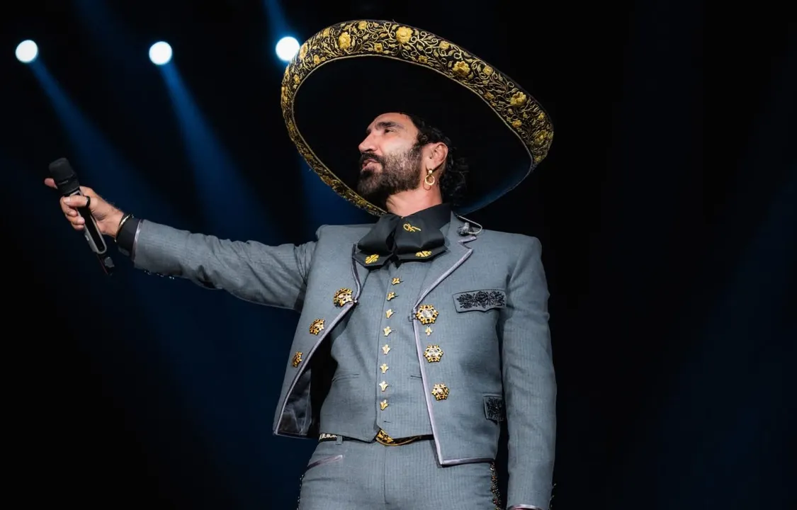 Con 270 mil personas, Alejandro Fernández convierte La Minerva en la mayor fiesta del Mundial 2026