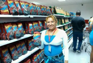 En Venezuela aparece Hugo Chávez hasta en el café