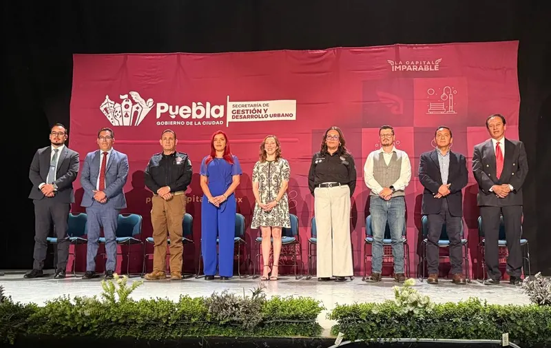 Reúne Ayuntamiento de Puebla a especialistas para fortalecer la prevención y resiliencia ante sismos