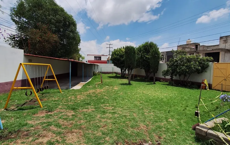 Gobierno de San Martín Texmelucan trabaja en regularización de predios de escuelas públicas