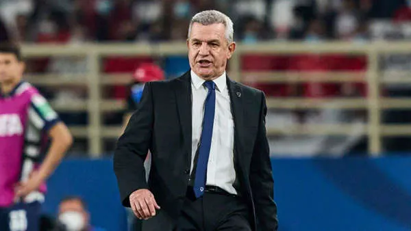 Directiva de Rayados mantiene confianza en Javier Aguirre