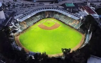 Estadio Hermanos Serdán, casa de los Pericos de Puebla, cumple 52 años de historia