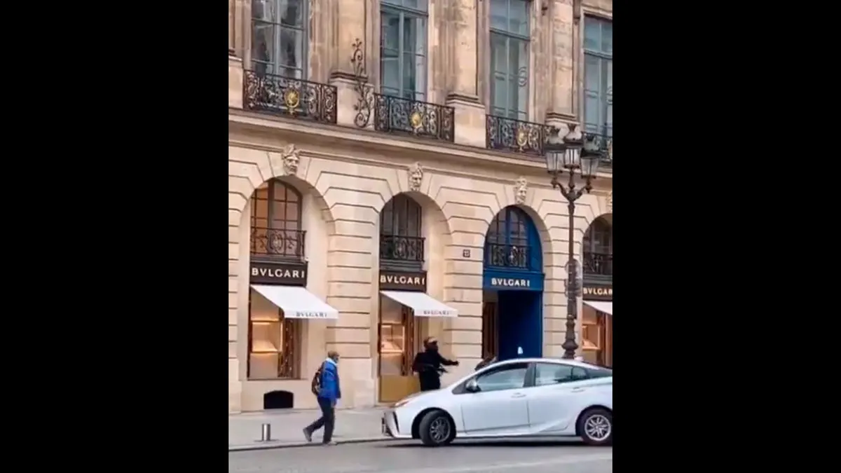 Asalto Bulgari Paris