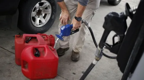 Petroleras de EU ‘pelean’ por derecho a enviar gasolina a México