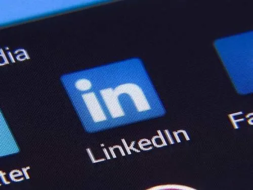 LinkedIn permitirá a los usuarios grabar y subir vídeos nativos