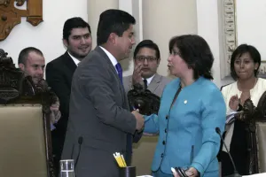 Leonor Popócatl renuncia a Secretaría General del ayuntamiento