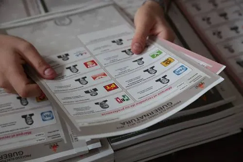 Candidaturas comunes, voto diferenciado y operación god save the Queen (Dios salve a la reina)