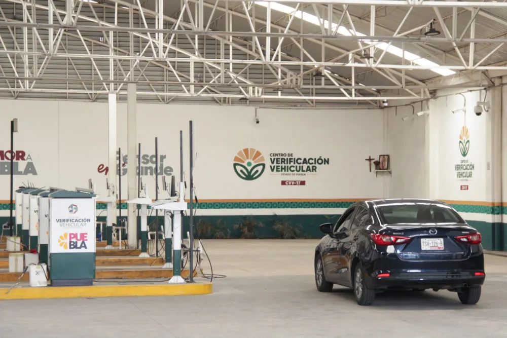 Anuncian descuentos en fotomultas y verificación vehicular en Puebla: así puedes obtenerlos