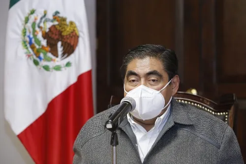 Con política social, Gobierno enfrentará consecuencias de la pandemia: MBH