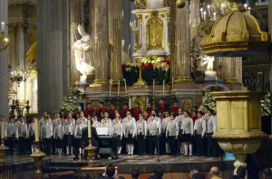 Más de 3 mil 500 asistentes al Festival Voces Navideñas