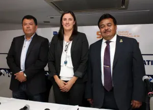 SEP Puebla facilitó a docentes Oaxaca instalaciones para prueba