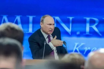 Rusia ofrece armar a sus aliados en África, América Latina y Asia