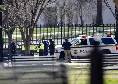 Muere hombre que se disparó afuera de la Casa Blanca; abren investigación