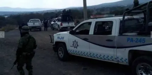Enfrentamiento entre policías y delincuentes deja una persona herida en Cañada Morelos