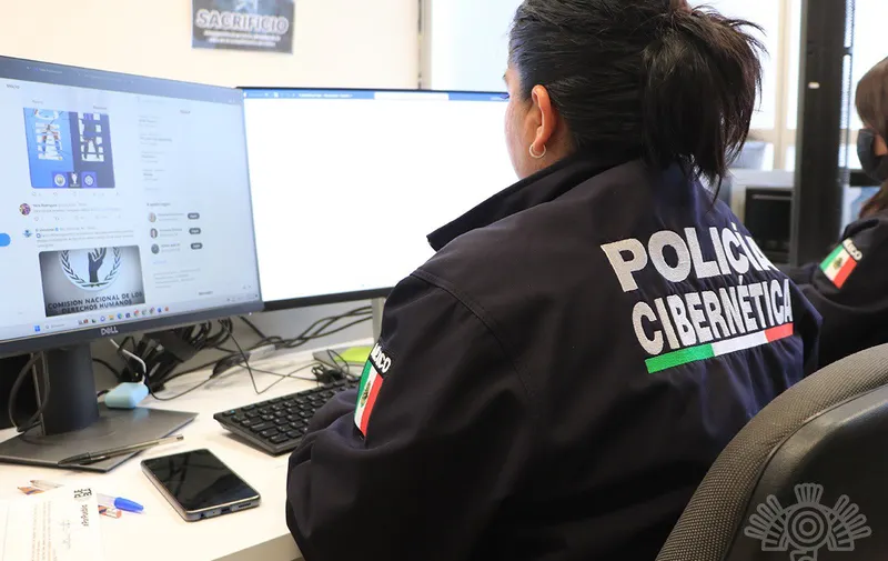 Policía Cibernética
