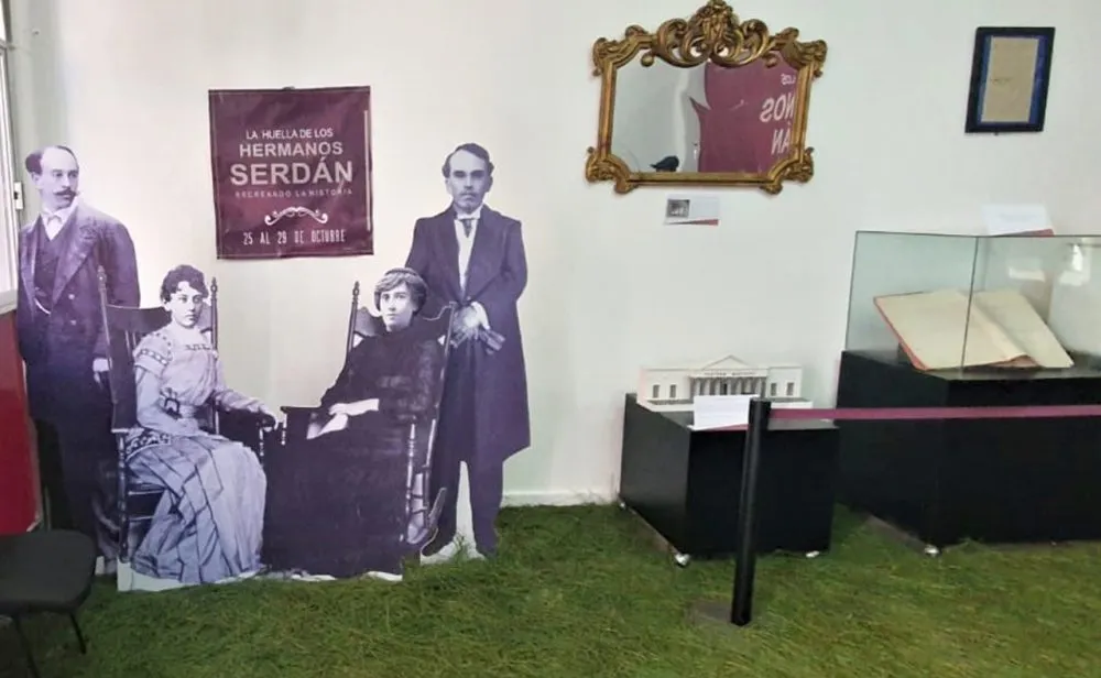 Exponen Registro Civil y Archivo General del Estado la exposición “La Huella de los Hermanos Serdán”
