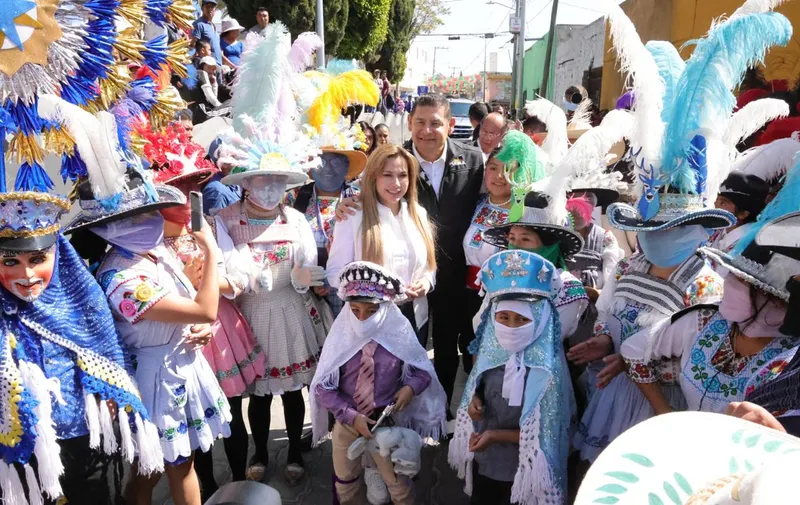 Gobierno de Puebla celebra el Día de Reyes con la entrega de miles de juguetes en 27 microrregiones