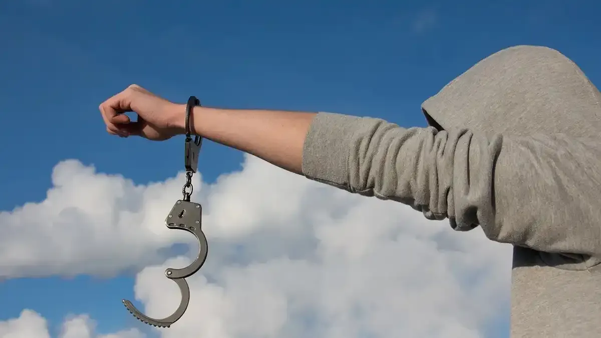 Esposado Libertad