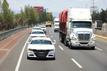 Guardia Nacional despliega más de 20 mil elementos en carreteras para frenar robos a transportistas
