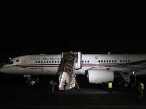 Avión presidencial traerá de regreso a mexicanos atacados en Egipto