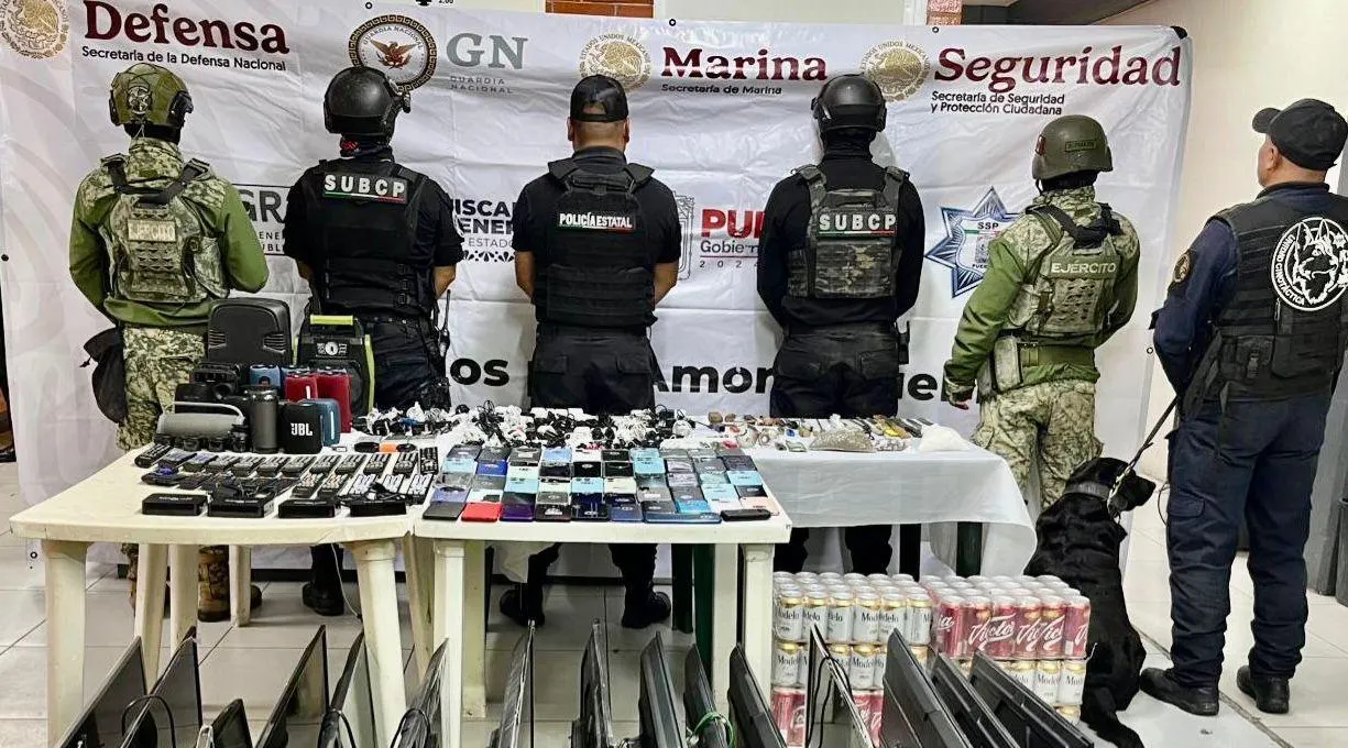 Aseguran SSP y Defensa drogas y objetos prohibidos en el penal de Tepexi