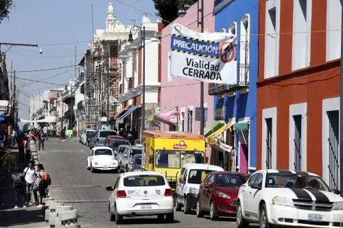 Realizan pruebas piloto para regular transporte público y de carga en el Centro Histórico