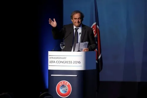 Michel Platini será investigado por desvío de fondos en FIFA