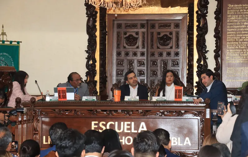 La Escuela Libre de Derecho de Puebla promueve el diálogo académico con la presentación del libro “México Nuevo” de Jorge Álvarez Máynez