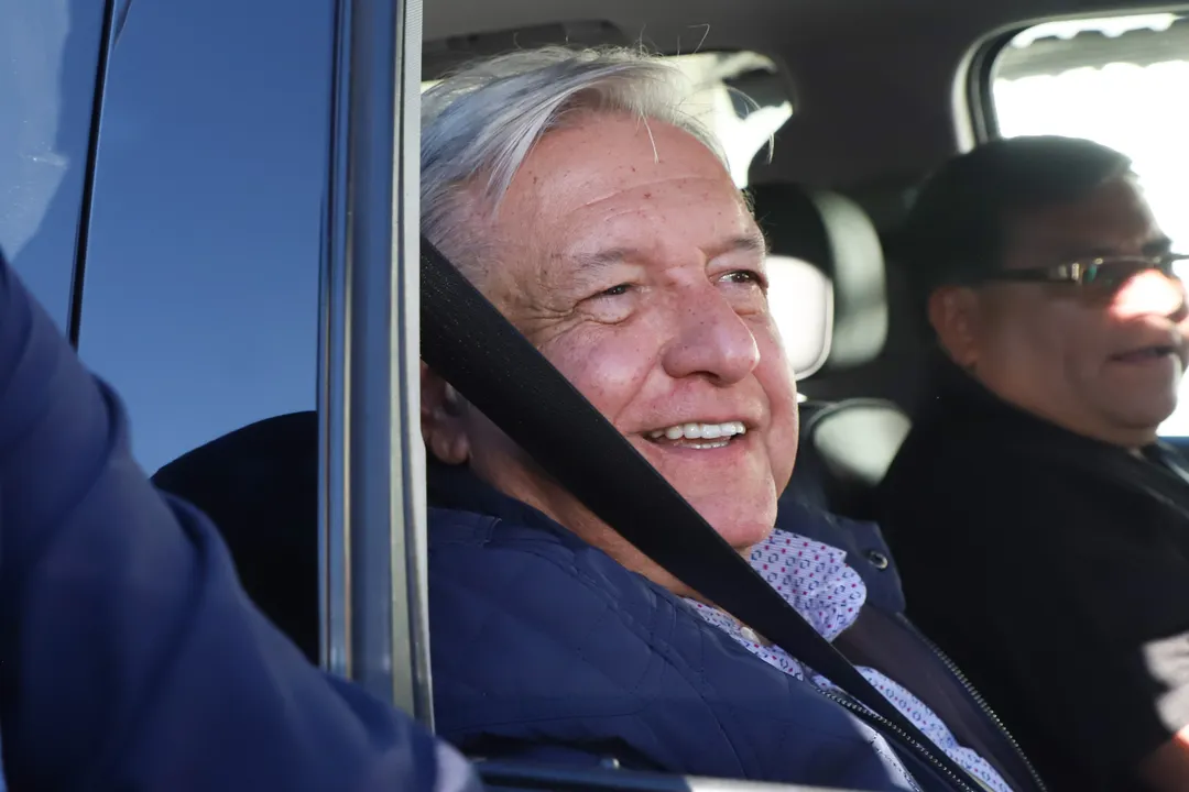 López Obrador pasa lista a su ejército electoral