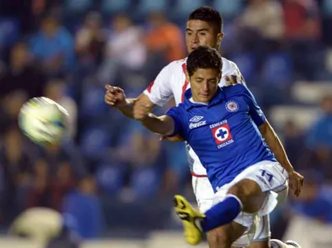 Cruz Azul vuelve a sacar la cara por el futbol mexicano