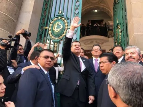 Amieva toma protesta como jefe de Gobierno