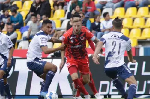 Veracruz remonta y vence al Puebla
