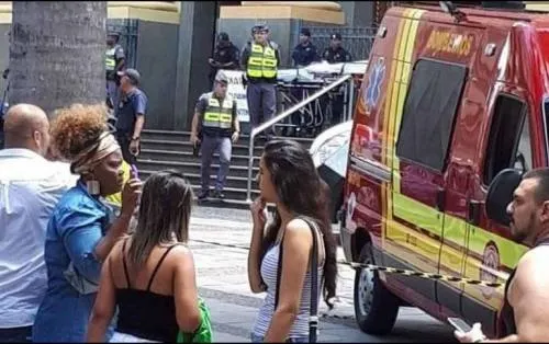 Hombre abre fuego en iglesia cerca de Sao Paulo y mata a cinco personas
