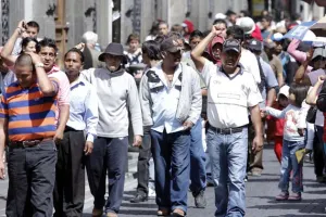 La 28 de Octubre desmiente a Segob; no se dieron lugares a informales en centro