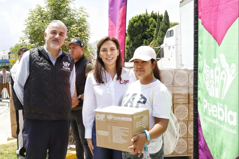 smdif-pue-alimentacion-imparable-agua-santa
