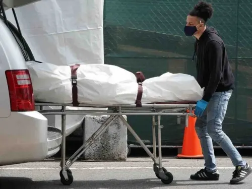 EU reporta más de 2 mil 200 muertos en 24 horas por coronavirus