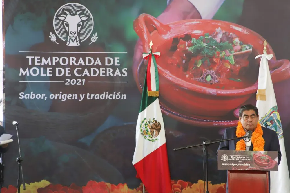 Tehuacán buscará la denominación de origen del mole de caderas