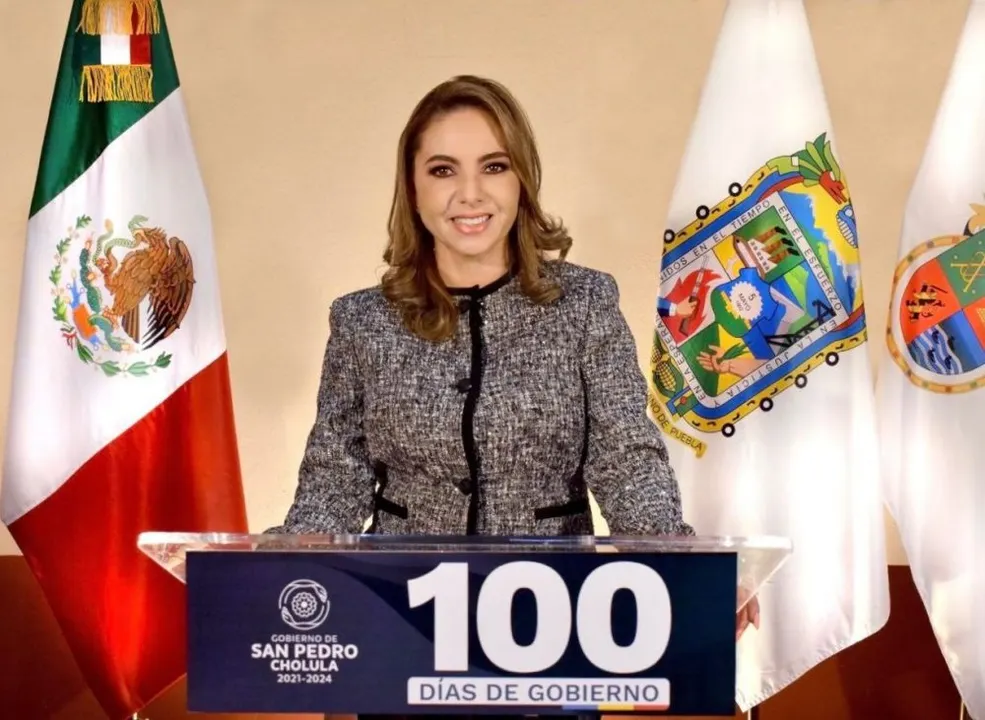 Paola A