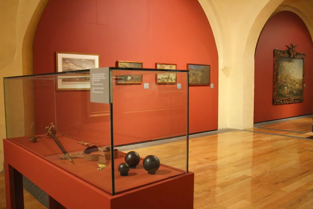 Inaugura Secretaría de Cultura exhibición de pinturas de la Batalla de Puebla