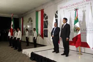 Néstor Camarillo encabeza cambio de poderes de Quecholac