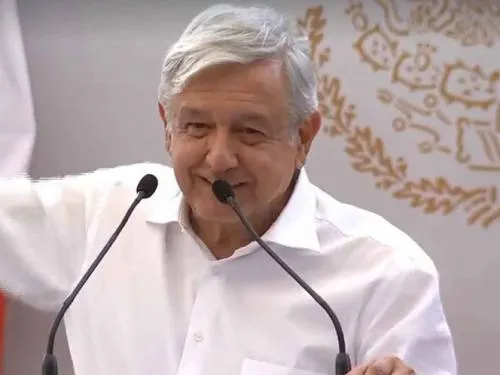 Censarán a maestros para eliminar ‘aviadores’