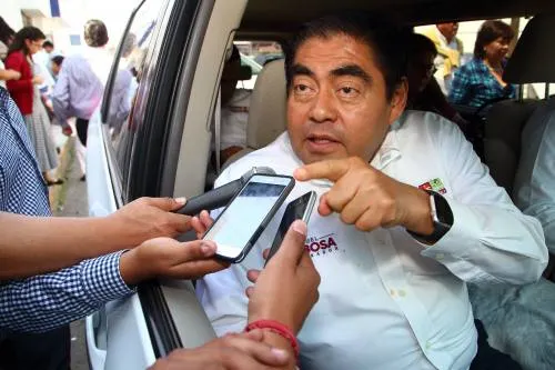 Barbosa garantiza respeto a los derechos sindicales de los trabajadores