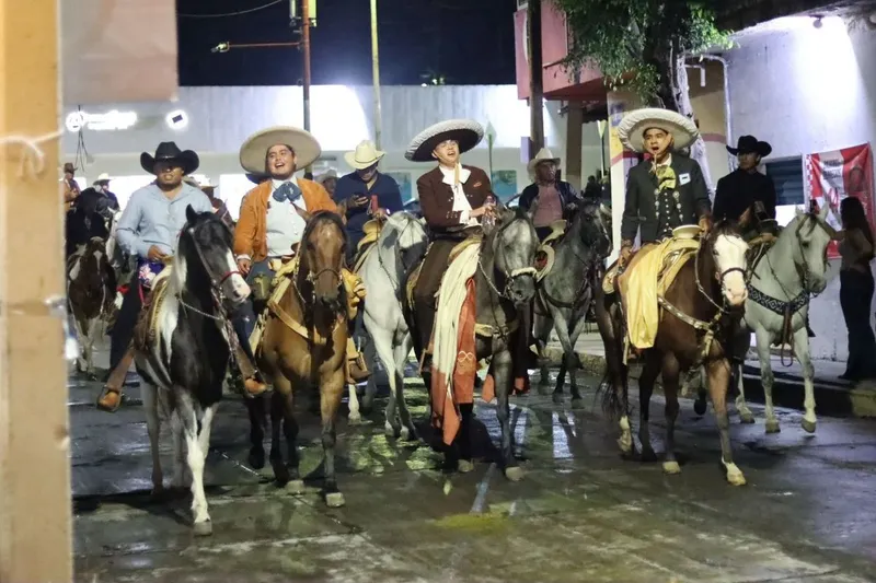 atlixco-cabalgata-independencia