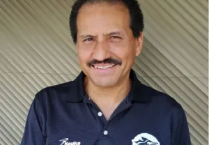 Cumple rector BUAP con voto; impulsa a universitarios a sufragar